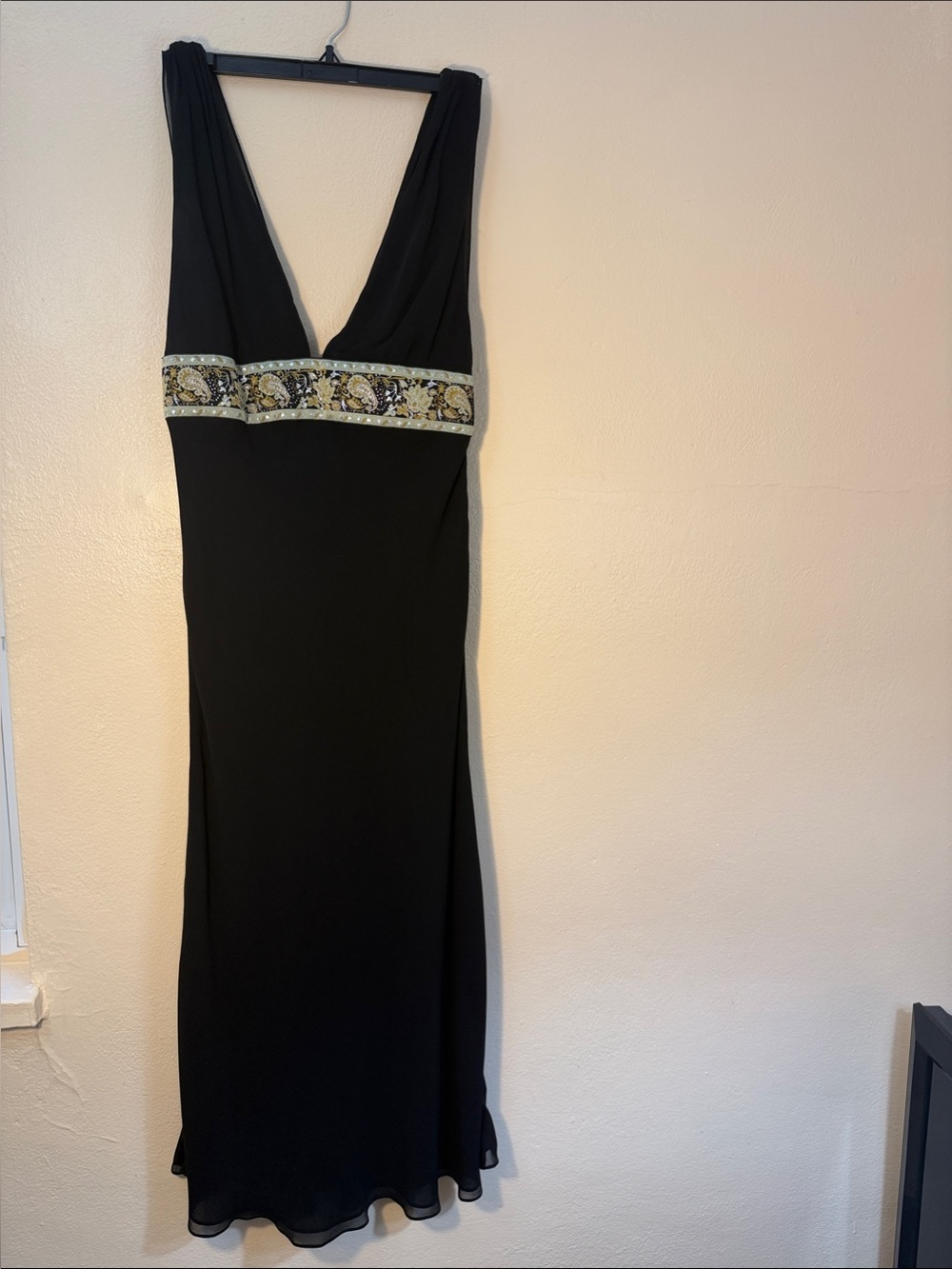 Black V-Neck Maxi Evening Dress with Beaded Waistband 100% silk